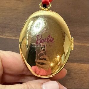 Hallmark 1994 Victorian Elegance Barbie Ornament Victorian Christmas Collection